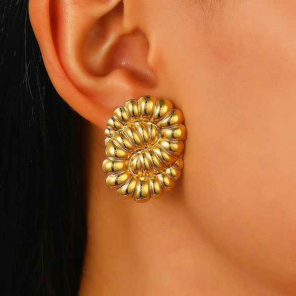 Wholesale Stainless Steel Earrings For Women With Leaf And Geometric Patterns Electroplated Design