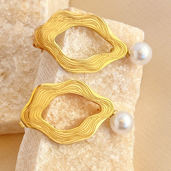 Wholesale Stainless Steel Earrings Plated 18K Gold Geometric High Sense Jewelry