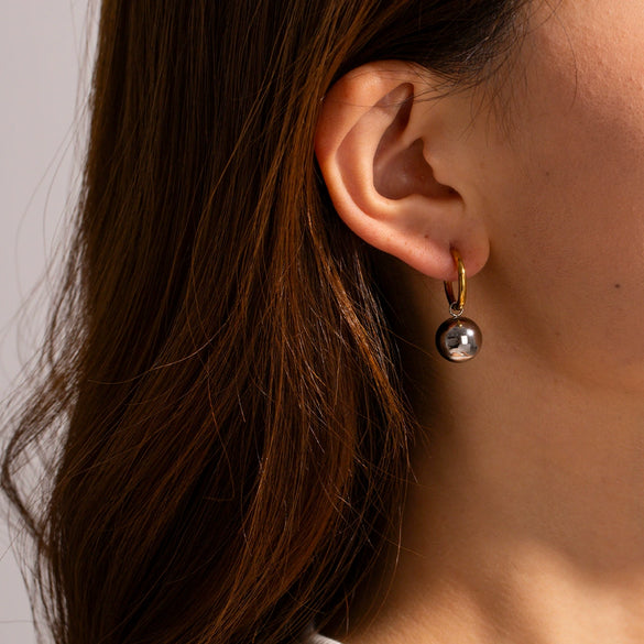 Wholesale Stainless Steel Earrings With Color Contrast And Geometric Design Electroplated