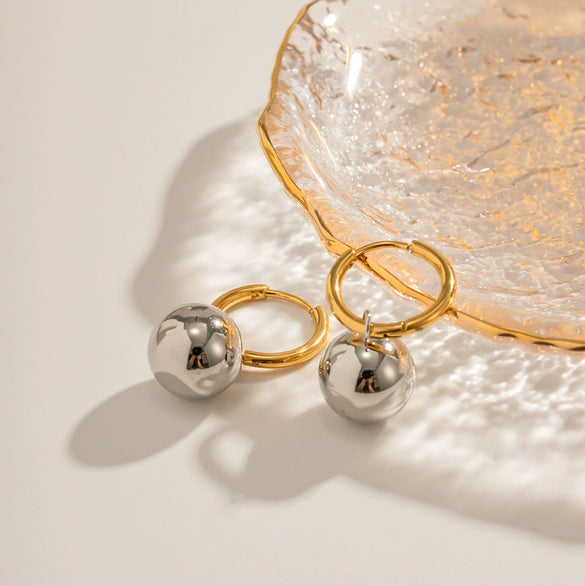 Wholesale Stainless Steel Earrings With Color Contrast And Geometric Design Electroplated