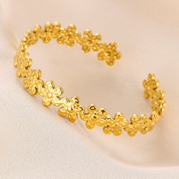 Wholesale Stainless Steel Electroplated Adjustable Open Bracelet For Women Exaggerated Highend And Personality Style