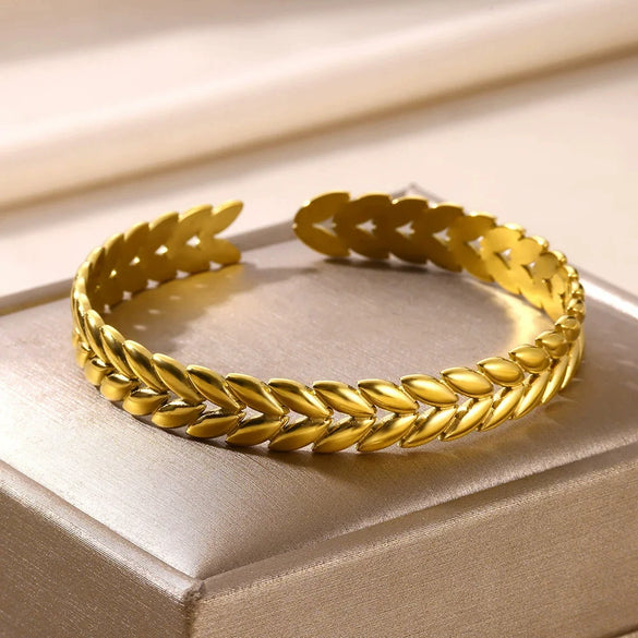Wholesale Stainless Steel Electroplated Adjustable Open Bracelet For Women Exaggerated Highend And Personality Style