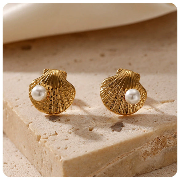 Wholesale Stainless Steel Electroplated Animal And Zodiac Pattern Earrings For Women