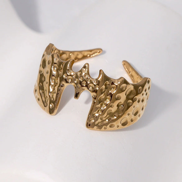 Wholesale Stainless Steel Electroplated Animal Pattern Open Ring For Women