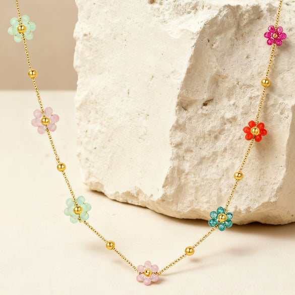Wholesale Stainless Steel Electroplated Floral Necklace And Bracelet Set For Women