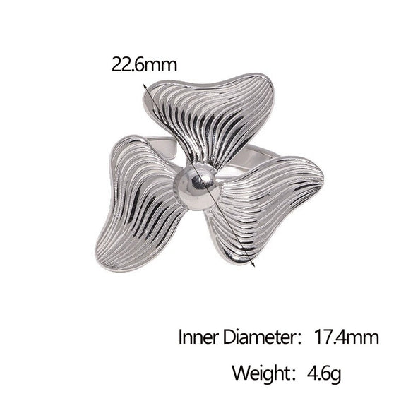 Wholesale Stainless Steel Electroplated Flower Pattern Open Ring Hand Jewelry For Women