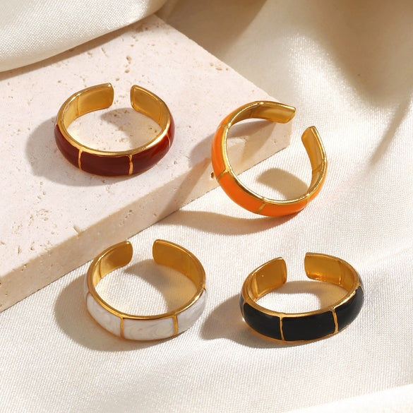 Wholesale Stainless Steel Electroplated Flower Pattern Ring For Women