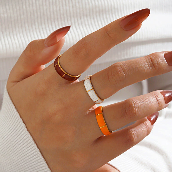 Wholesale Stainless Steel Electroplated Flower Pattern Ring For Women
