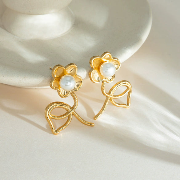 Wholesale Stainless Steel Electroplated Geometric Flower Cut Out Earrings For Women