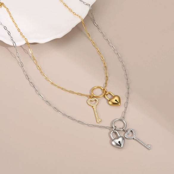Wholesale Stainless Steel Electroplated Geometric Love Lock Key Necklace For Women
