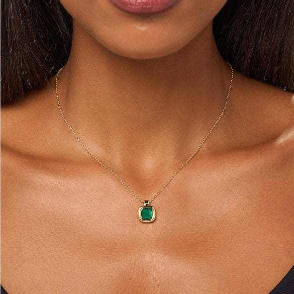 Wholesale Stainless Steel Electroplated Heart Shape Camera Pendant Clavicle Necklace Unisex Simple Style