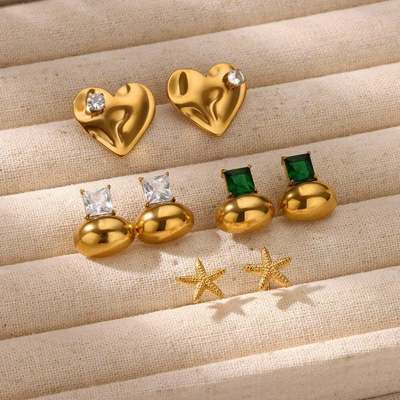Wholesale Stainless Steel Electroplated Heartshaped Light Luxury Earrings For Women