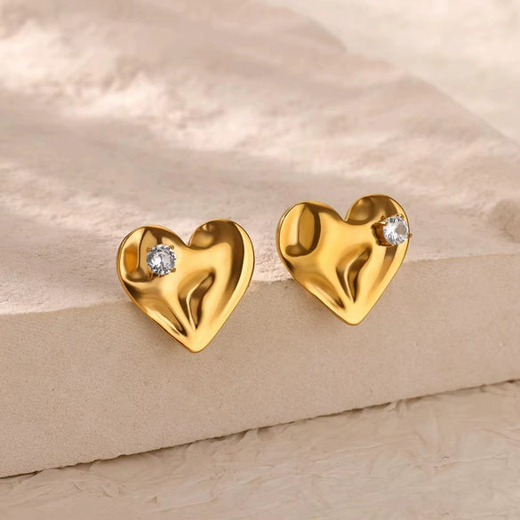 Wholesale Stainless Steel Electroplated Heartshaped Light Luxury Earrings For Women