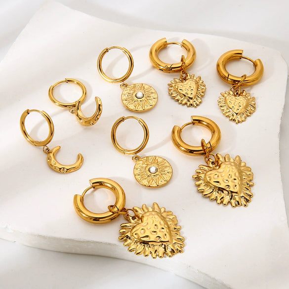 Wholesale Stainless Steel Electroplated 18K Gold Heart Shape Pendant Earrings For Women Retro Ins Style Minimalist