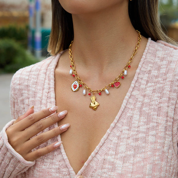 Wholesale Stainless Steel Electroplated 18K Gold Love Pattern Pendant Necklace For Women