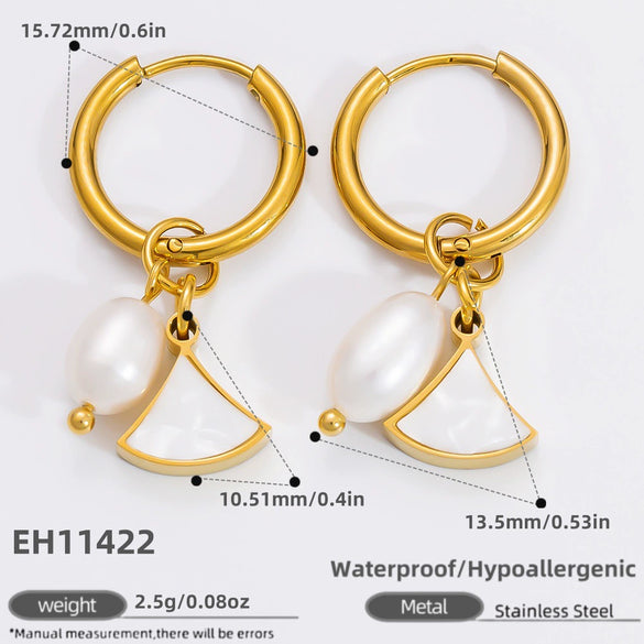 Wholesale Stainless Steel Electroplated 18K Real Gold Heart Shape And Insect Pattern Earrings For Women