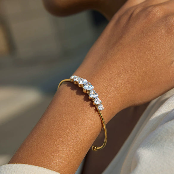 Wholesale Stainless Steel Electroplated 18K White Geometric Heart Zircon Open Bracelet For Women