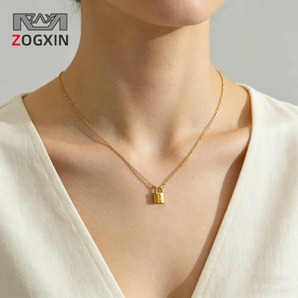 Wholesale Stainless Steel Electroplated Letter And Number Necklace For All Genders In Fashion Style