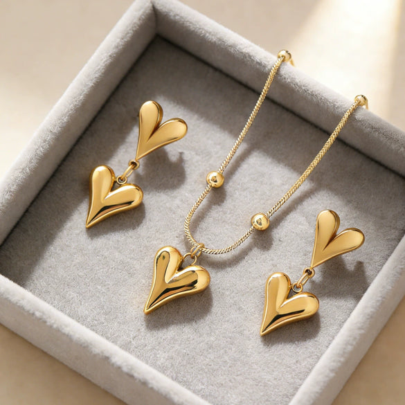 Wholesale Stainless Steel Electroplated Love Heart Necklace And Earrings Set For Women Simple Style Accessories