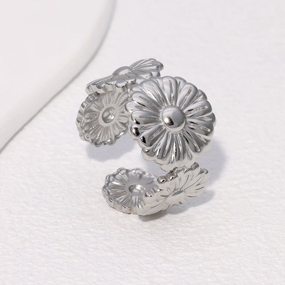 Wholesale Stainless Steel Electroplated Open Ring And Bracelet For Women With Flower Design