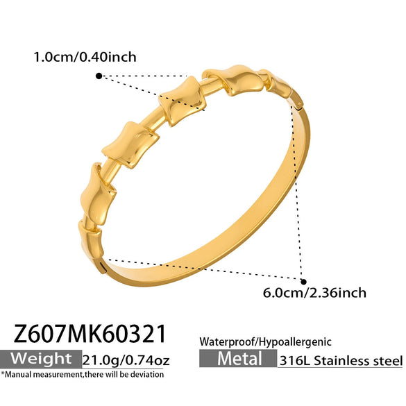 Wholesale Stainless Steel Electroplated Polished Ringshaped Buckle Bracelet Set Simple Highend Style Accessories