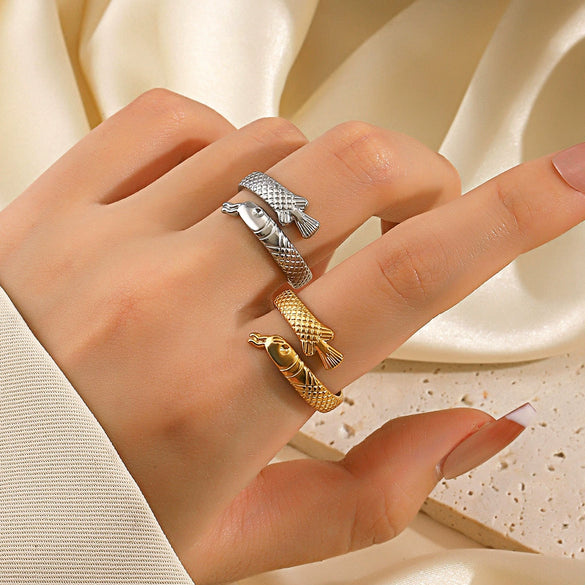 Wholesale Stainless Steel Fishshaped Cartoon Animal Ladies Ring With Electroplating