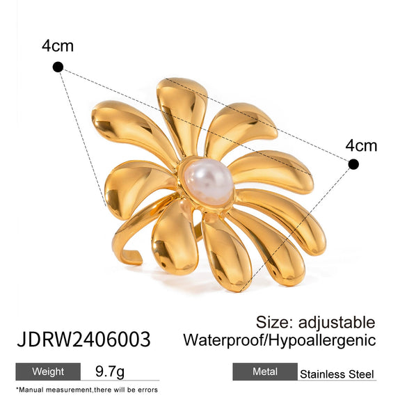 Wholesale Stainless Steel Flower Pearl Ring With Geometric Design And Electroplating Treatment For Women