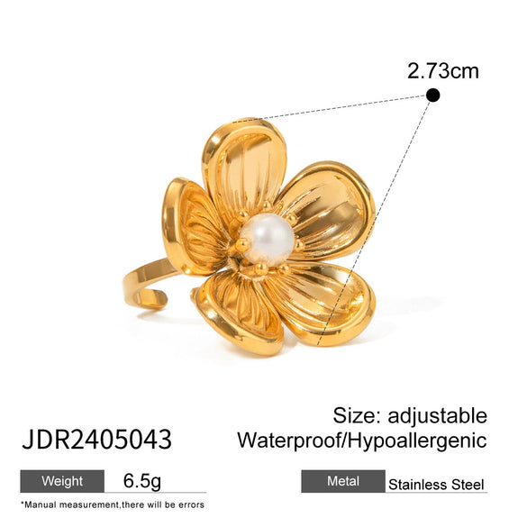 Wholesale Stainless Steel Flower Pearl Ring With Geometric Design And Electroplating Treatment For Women