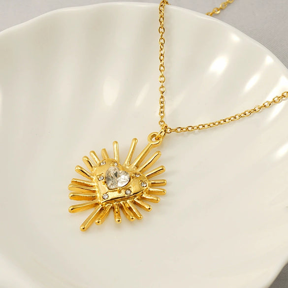 Wholesale Stainless Steel Flower Pendant Necklace With Electroplating For Women