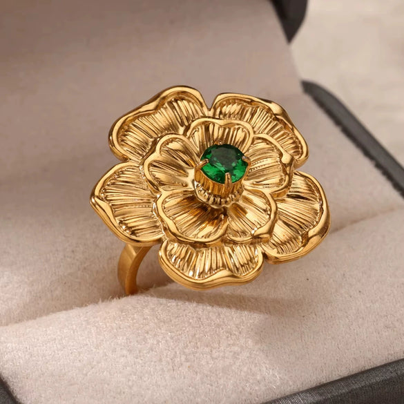 Wholesale Stainless Steel Flower Ring Retro Elegant Style Electroplated