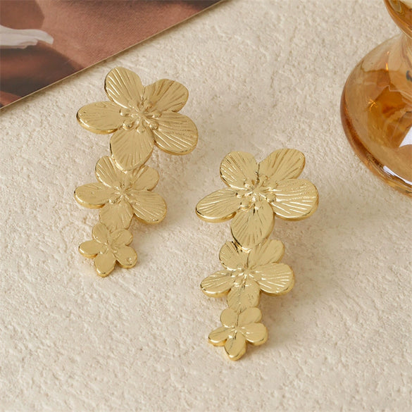 Wholesale Stainless Steel Flower Shaped Goldplated Polish Earrings For Women
