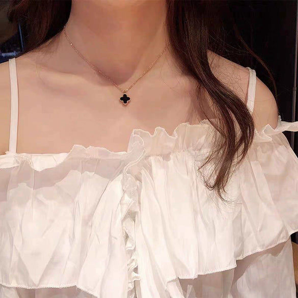 Wholesale Stainless Steel Four Leaf Clover Pendant Necklace Electroplated Unisex Jewelry