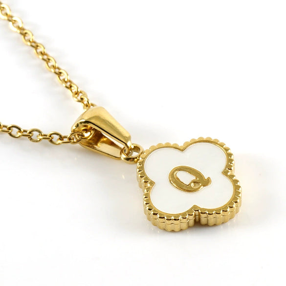 Wholesale 316L Stainless Steel Fourleaf Clover Pendant Necklace With Electroplating Treatment And Letter Pattern For Women