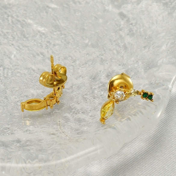 Wholesale Stainless Steel Fruit Banana Stud Earrings Simple Style Electroplated Jewelry For Women