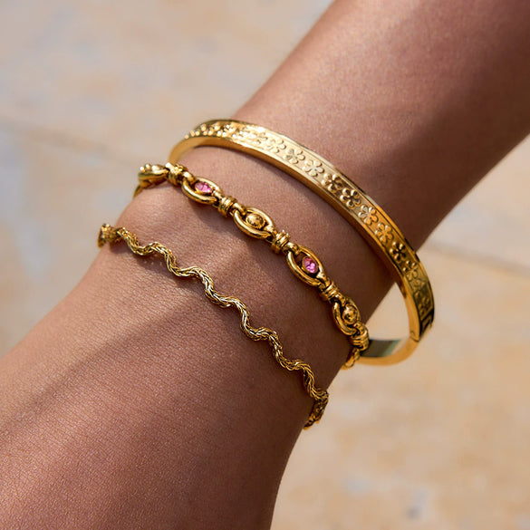 Wholesale Stainless Steel Geometric Bracelets For Girls With Electroplating Light Luxury And High End Style