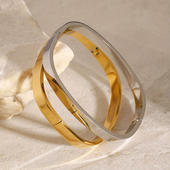 Wholesale Stainless Steel Geometric Buckle Bracelet 18K Gold Plated Electroplated Jewelry