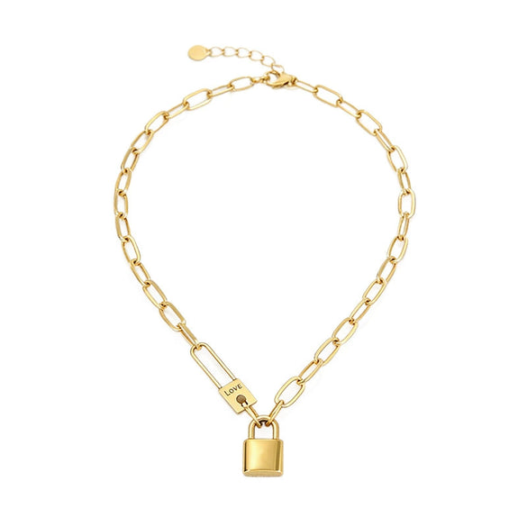 Wholesale Stainless Steel Geometric Clasp Love Lock Pendant Clavicle Necklace With Electroplating For Women