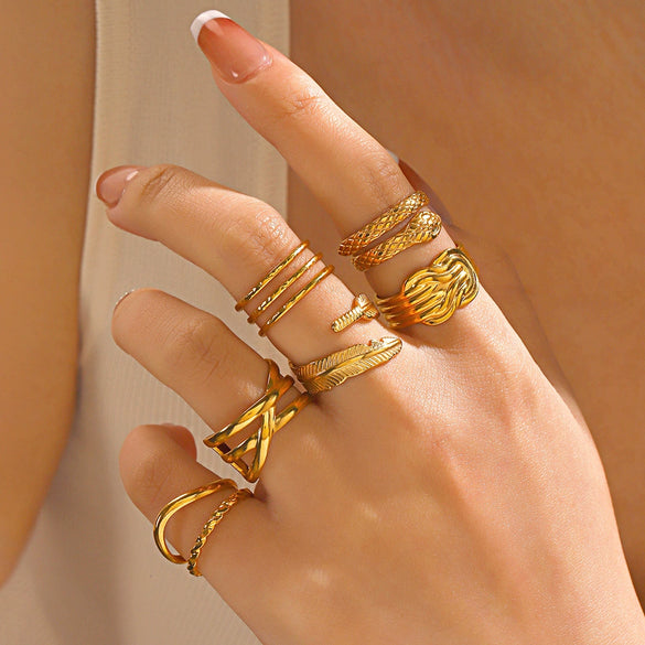 Wholesale Stainless Steel Geometric Cross Ring For Women With 18K Gold Plated Electroplating