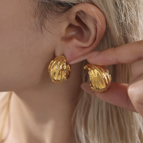 Wholesale Stainless Steel Geometric Cshaped Wrinkled Texture Cast Pvd Electroplated Women's Earrings