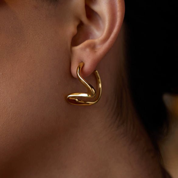 Wholesale Stainless Steel Geometric Earrings For Women Light Luxury Niche Design Electroplated Ear Studs Without Fading