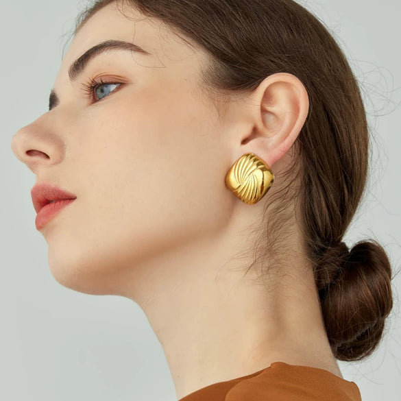 Wholesale Stainless Steel Geometric Earrings With Electroplating Treatment For Women