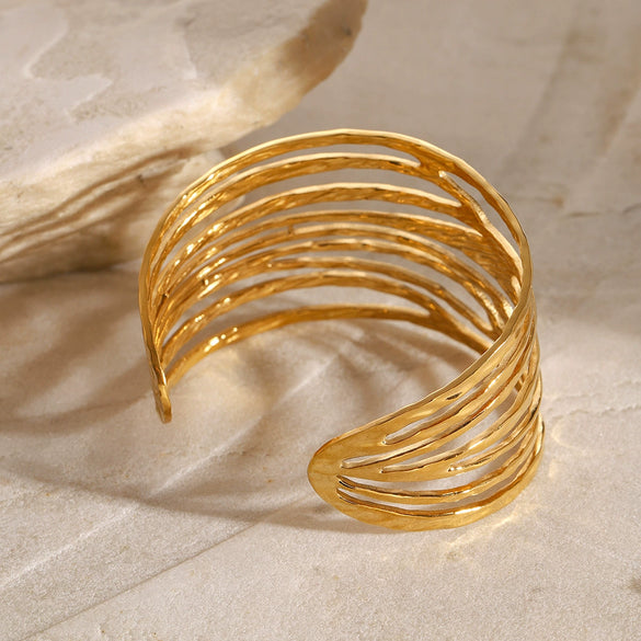 Wholesale Stainless Steel Geometric Electroplated Exaggerated Hollow Bracelet Jewelry
