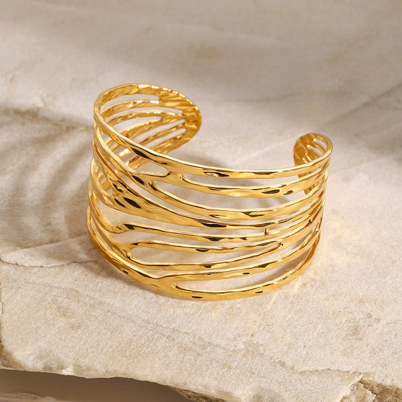 Wholesale Stainless Steel Geometric Electroplated Exaggerated Hollow Bracelet Jewelry
