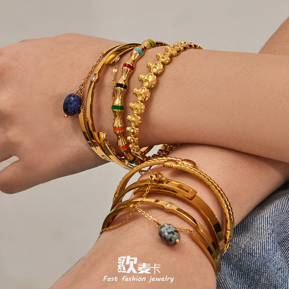 Wholesale Stainless Steel Geometric Electroplated Gold Pendant Clasp Bracelet Set Accessories