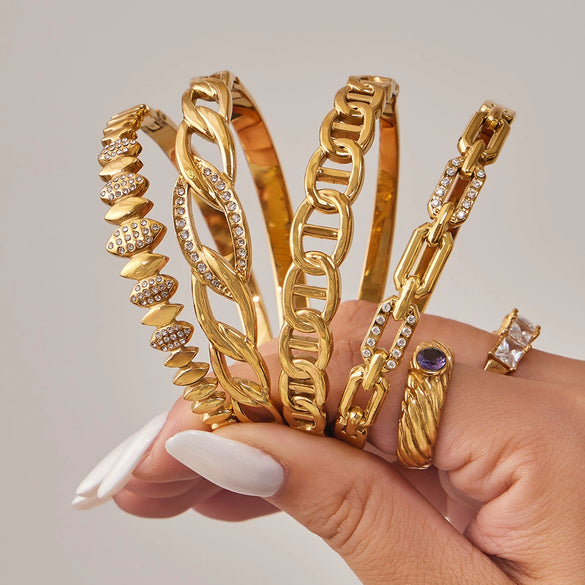 Wholesale Stainless Steel Geometric Electroplated Ring Shaped Clasp Bracelet Set Jewelry Accessories