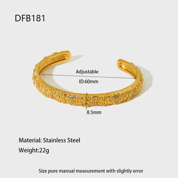 Wholesale Stainless Steel Geometric Hammered Zirconinlaid 18K Goldplated Waterproof Bracelet For Women