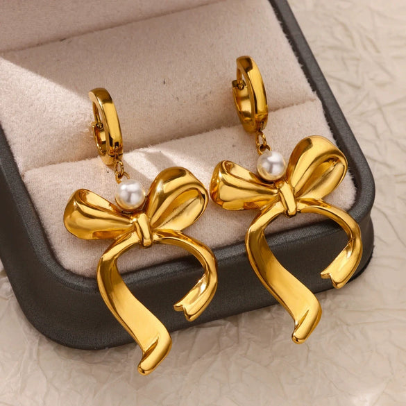 Wholesale Stainless Steel Geometric Heart Pendant Bow Design Earrings With Electroplating