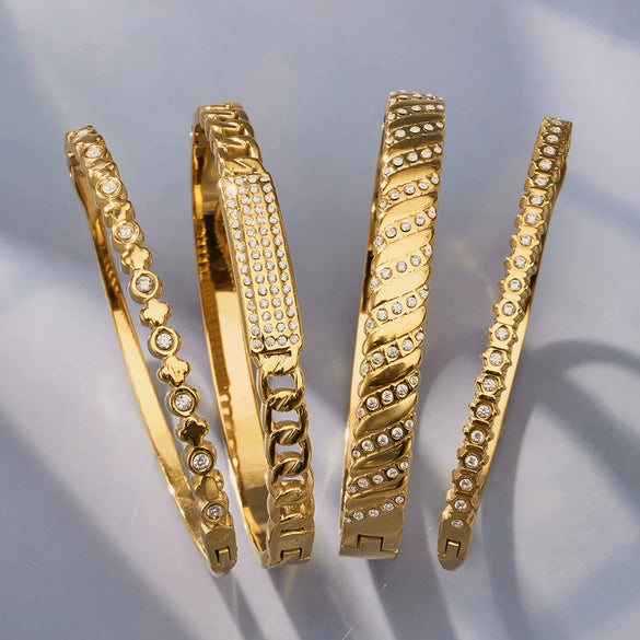 Wholesale Stainless Steel Geometric Hollow Zircon Ring Buckle Bracelet Set 18K Gold Plated Accessories