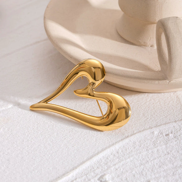 Wholesale Stainless Steel Geometric Love Brooch Electroplated Light Luxury Design Simple Versatile For Women