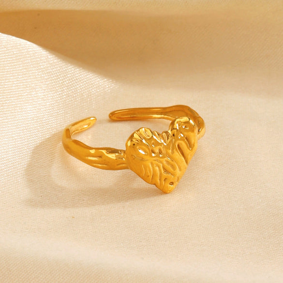 Wholesale Stainless Steel Geometric Love Heartshaped Ring For Women With Electroplating